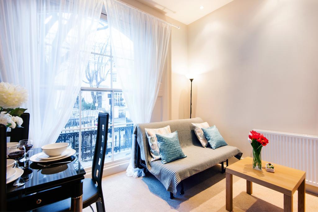 Elicia'S South Kensington Apartment ลอนดอน ภายนอก รูปภาพ